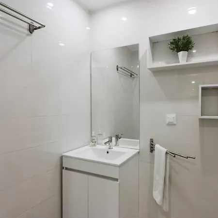 شقة Loft Duplex With Swimming Pool *